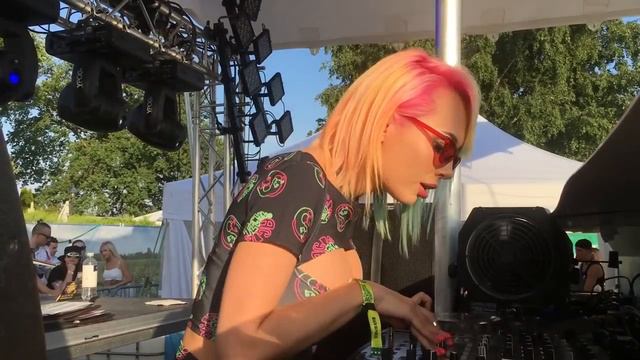 Marika Rossa-Sea You Festival