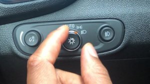 Chevrolet Trax - Headlights controls how to turn on/off