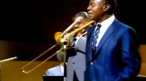 Луи Дэниел Армстронг -  What A Wonderful World