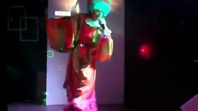 Алексей Алов "Арлекино!" Автор музыки: Димитров Эмил , Автор слов: Баркас Борис смотреть онлайн