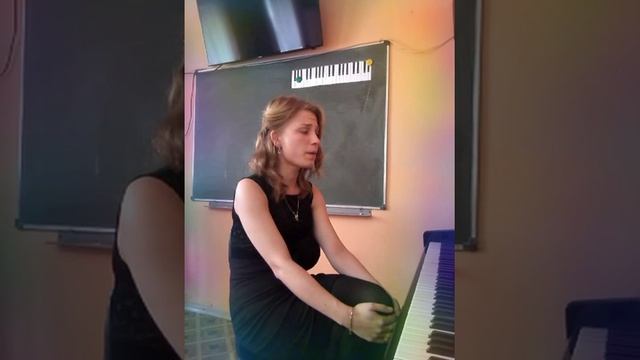 "Над окошком месяц" Музыка Е.Попова. слова С.Есенина. смотреть онлайн