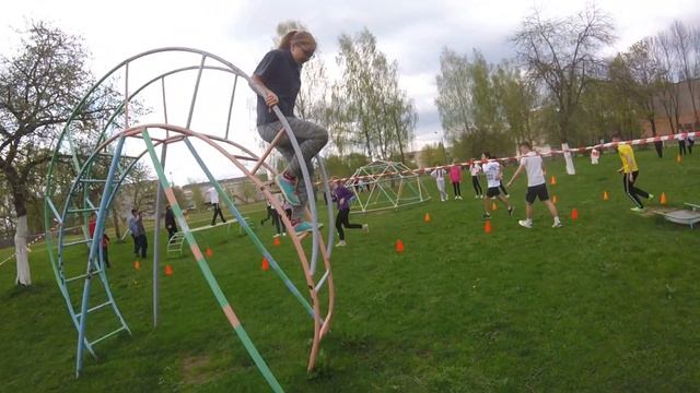 Полоса препятствий в школе. смотреть онлайн