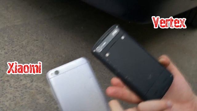 Русский Vertex против китайского Xiaomi: жестокий краш-тест! Испытание машиной! смотреть онлайн