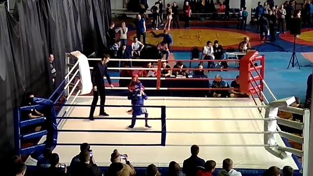 Бой Коршунова Артема и Каменского Никиты смотреть онлайн