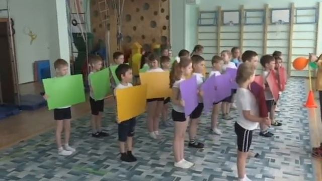 Авторская подвижная игра "НУ, ПОГОДИ!" смотреть онлайн