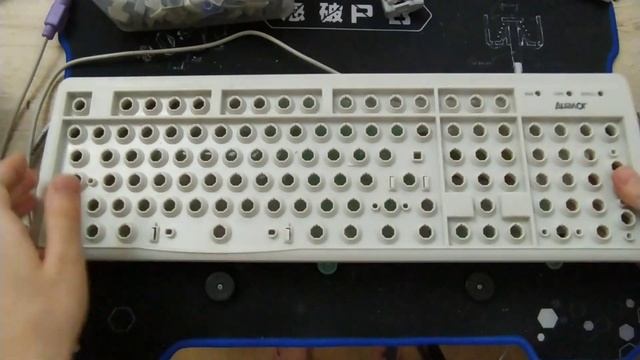 Очистка старой клавиатуры #рекомендации #втренде #pc #очищение #клавиатура смотреть онлайн