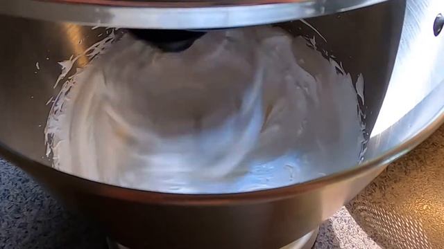 ДАЧНОЕ / МЕРЕНГИ ДЛЯ ПИРОЖНЫХ ПАВЛОВА смотреть онлайн