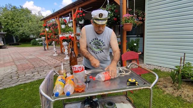 Делаю ловушки для ос и других насекомых вредителей .Быстрый и простой способ . Ловит моментально ! смотреть онлайн