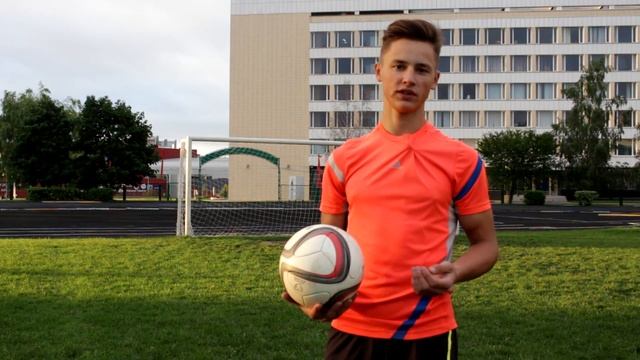 Футбольный фристайл. Видео урок по HTW / Football freestyle . Video lesson on HTW смотреть онлайн