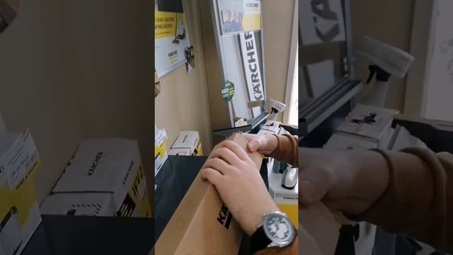 Пылесос Karcher VC 3 plus, что именно в нем плюс? смотреть онлайн