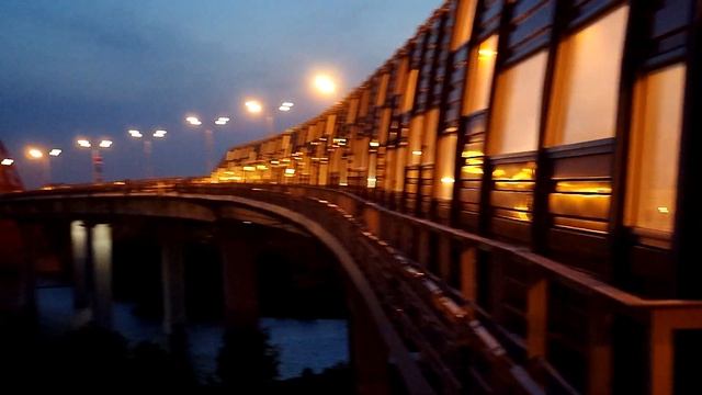 Pentax K-01 night HD-video sample 2 смотреть онлайн