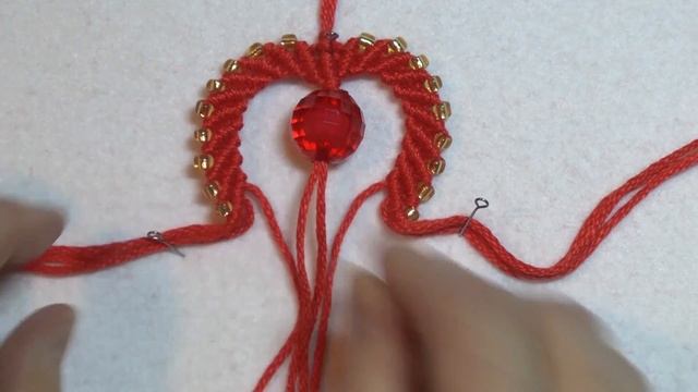 Брелок "Сердечко" своими руками в технике макраме смотреть онлайн