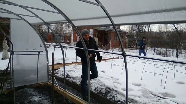 Уникальная теплица! Демонстрирую теплицу с открывающимися боками и крышей на участке Заказчика смотреть онлайн