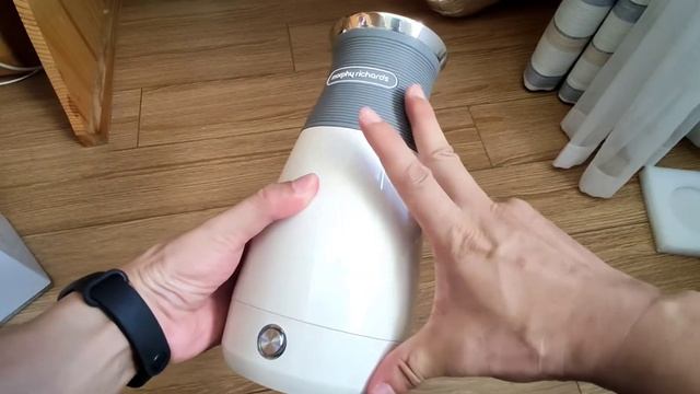 2分40秒烧开一壶水？摩飞电器（MORPHY RICHARDS）便携式热水壶使用体验评测| 不锈钢电热水壶旅行出差酒店烧水壶迷你小容量开水壶 MR6090 смотреть онлайн