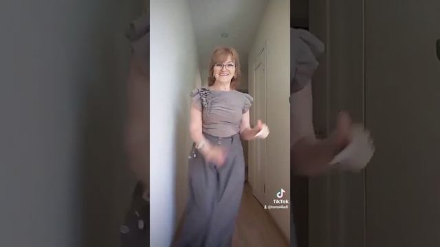 #tomo4ka #шутки #танцы смотреть онлайн