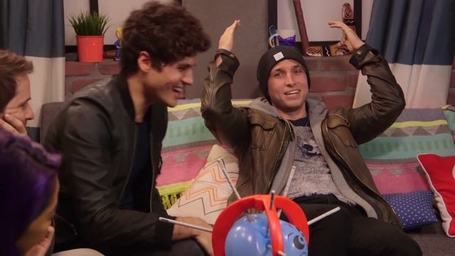 DON'T POP THE BALLOON! смотреть онлайн