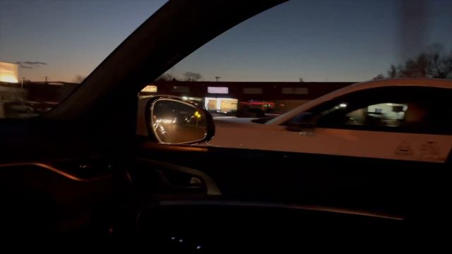 Genesis G70 vs Ford Mustang Ecoboost HPP смотреть онлайн