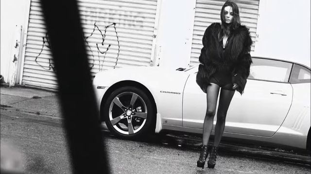 "Hot Child In The City" - Longshot1010 смотреть онлайн