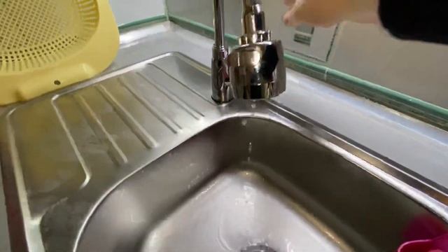Смеситель для кухни гибкий излив смотреть онлайн