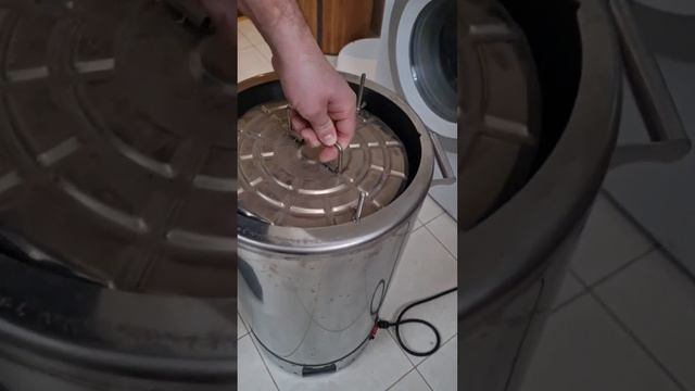 Тушенка из лося в автоклаве. #охота. #кулинария. смотреть онлайн