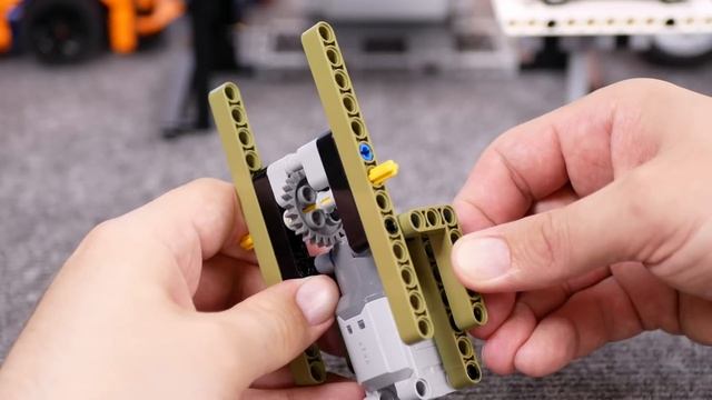 Mechanical Principles demonstrated with LEGO | 7 Ways to Lift a Platform смотреть онлайн