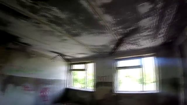 Залезли в заброшенный аэропорт. Орёл смотреть онлайн