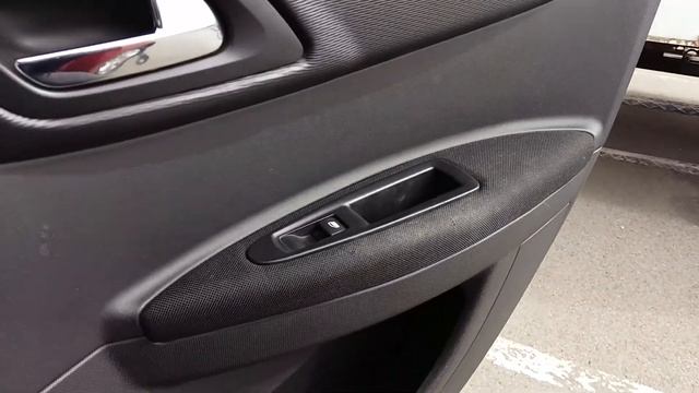 Снятие задних дверных карт Citroen C4 (1st generation) смотреть онлайн