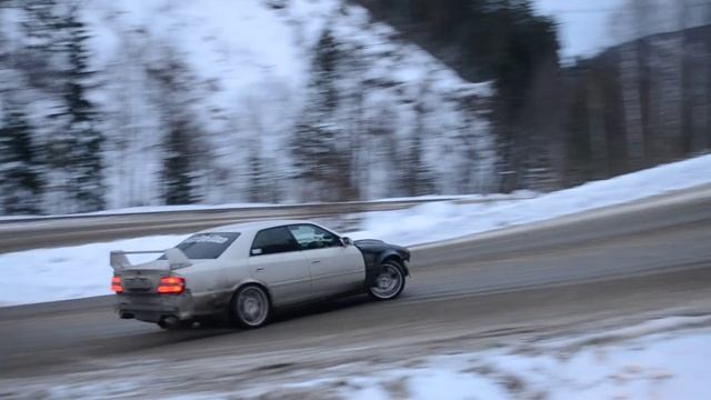 Made In Japan развлекается смотреть онлайн