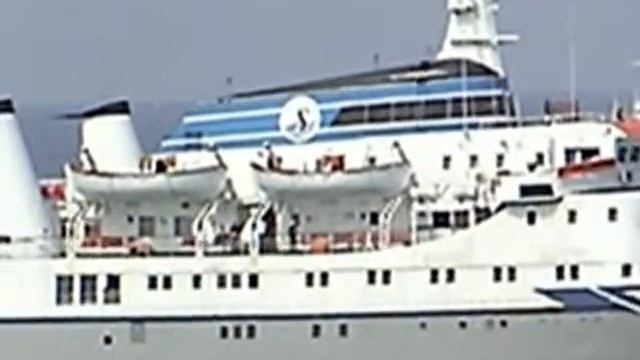 Sea Port of Sochi 1 - Морской порт Сочи 1 смотреть онлайн