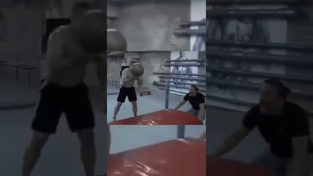 Micro CroCop В Свои Лучшие Годы смотреть онлайн
