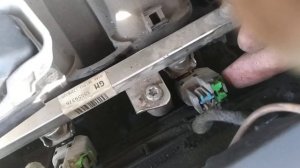 Снятие/установка топливной рампы Опель Астра H 2008г. Z16XER