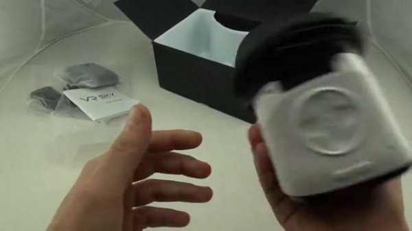 Распаковка очков виртуальной реальности VR Sky CX V3