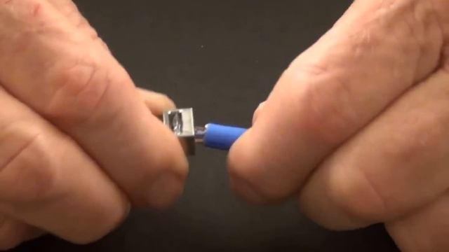 Cat 5e & Cat 6 Connectors EZ RJ45 Shielded Internal & External Ground смотреть онлайн