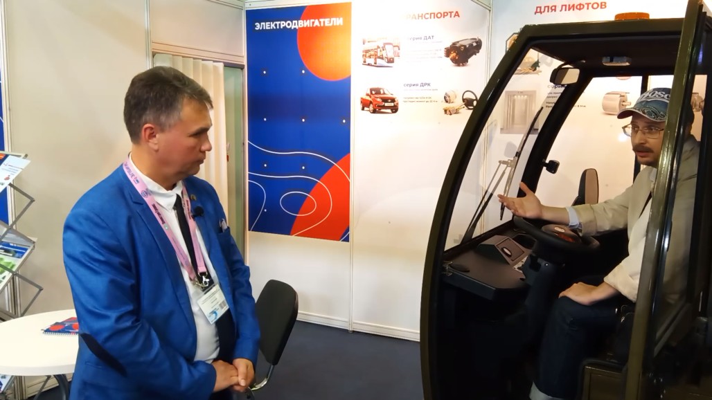 Что объединяет люксовые гибриды «Aurus» и внутрицеховой электросамосвал? смотреть онлайн