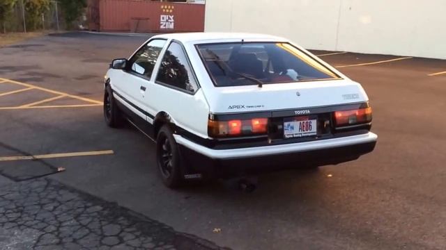 Toyota AE86 Sprinter Trueno Corolla 4AGE