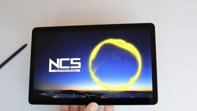 Can this compete with the iPad?? | Samsung Galaxy Tab S6 Lite смотреть онлайн