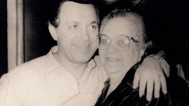 Памяти мамы - Иосиф Кобзон и группа Республика