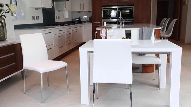 Modern Dining Chairs смотреть онлайн