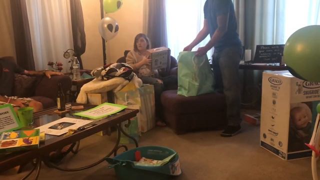 Baby Shower в Америке смотреть онлайн