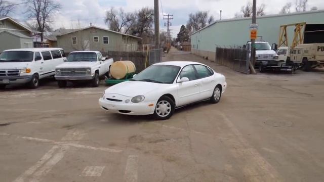GovDeals: 1996 Ford Taurus GL смотреть онлайн