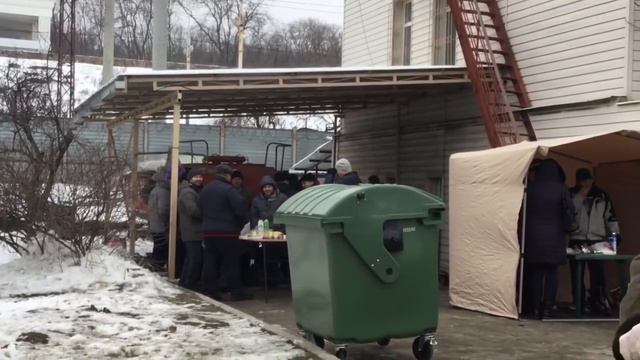 Шашлыки на Крещение смотреть онлайн