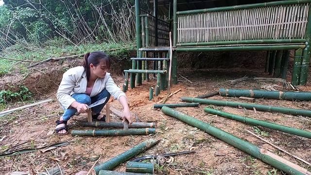 How To Build Bamboo House In Forest With Girl,  Making Stairs Out Of Bamboo - Ep.3