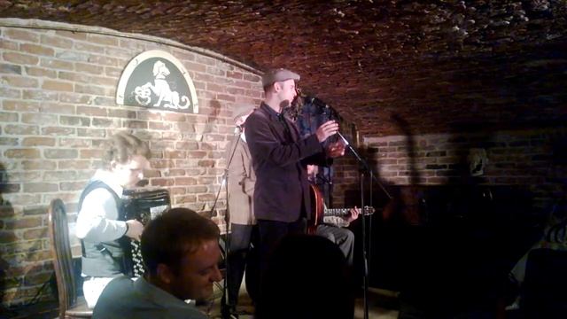 Квартет Домино, арт подвал СПб, шлягеры 20-30 гг, июль 2013 смотреть онлайн