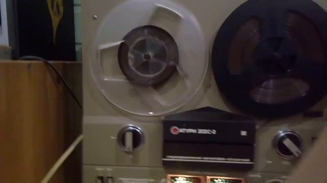 Катушечный стереофонический магнитофон Сатурн202C.2 смотреть онлайн