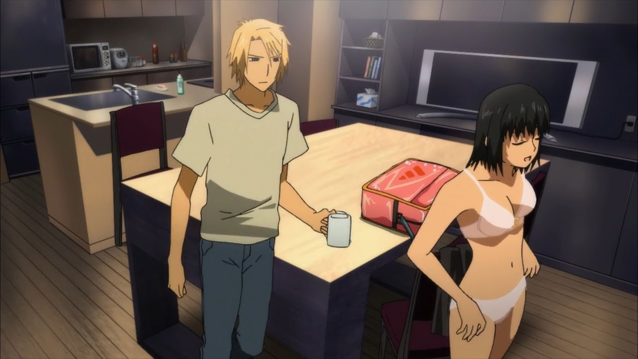 Девушка преследует парня и выполняет все его приказы