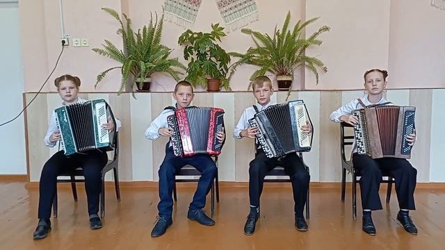 Квартет "Доброта". А . Матовицкая "Танец лягушат" смотреть онлайн