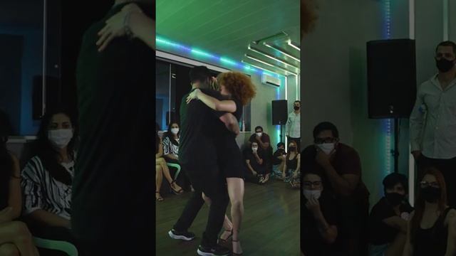 Robin & Ciele - Kizomba Fusion Baile de abertura Muvon Dance - Brasília 2021 смотреть онлайн