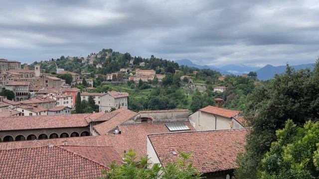 Bergamo - Città Alta смотреть онлайн