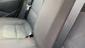 KIA RIO – How to fold down rear seats