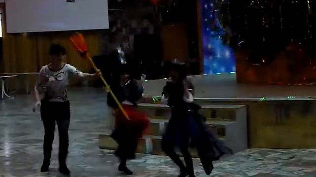Бабки Ёжки MOV смотреть онлайн